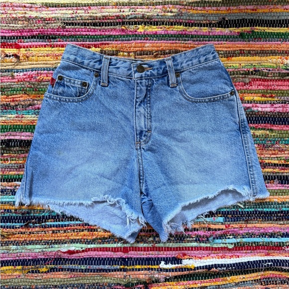 Mudd High Rise Cutoff Jean Shorts – Size 3/25 Y2K Vintage - Picture 2 of 5